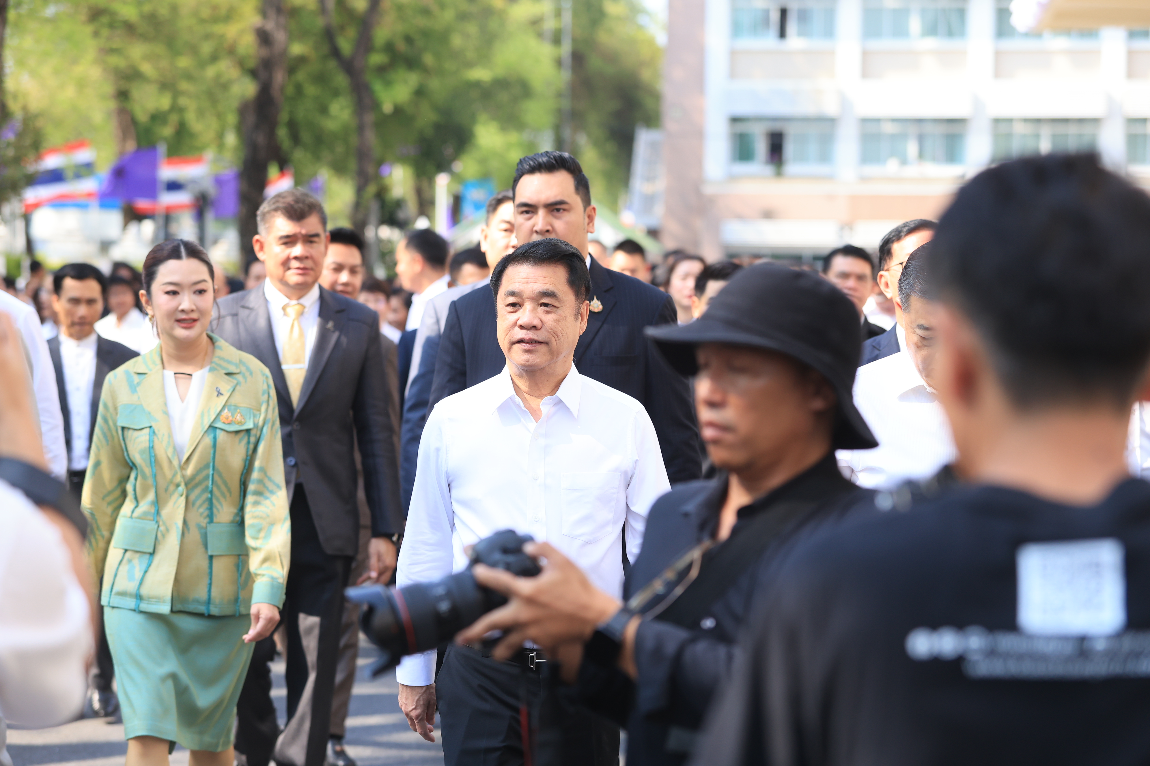 title - คณะผู้บริหาร ส.ป.ก. ร่วมพิธีสักการะสิ่งศักดิ์สิทธิ์ประจำกระทรวงเกษตรและสหกรณ์ ในโอกาสเข้ารับตำแหน่งของรัฐมนตรีว่าการกระทรวงเกษตรและสหกรณ์ และรัฐมนตรีช่วยว่าการกระทรวงเกษตรและสหกรณ์ 